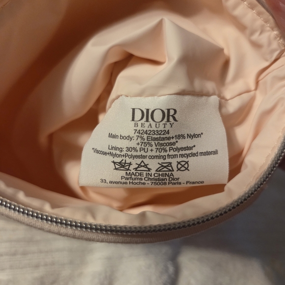 NWOB Dior Pouch Brand new - Picture 5 of 7